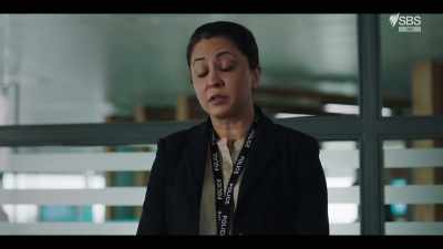 She gave me the wrong lanyard
on the first day. - DI Ray