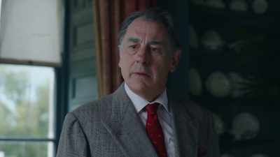 - She gave it up.
To raise me. - The Reluctant Royal