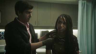 - She gonna be ok?
- Calm down. I'll be fine. - Day of the Dead