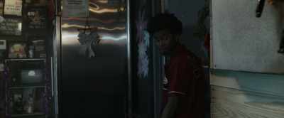♪ She gonna bust it down, bust it down ♪ - Get Close