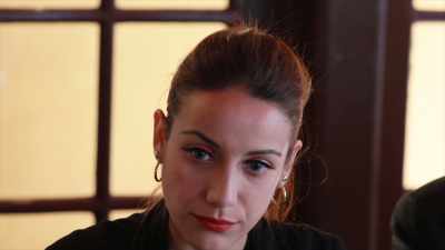 She was gonna use that little
diamond as a bargaining chip - Mexican Connection