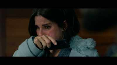 She got so sad, and Jess does not get sad. - Bird Box