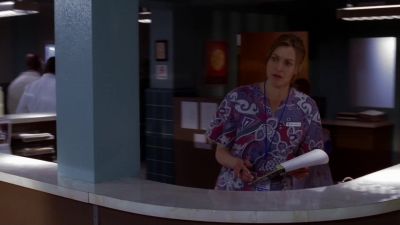 SHE HAS A 10-MONTH-OLD BABY.
WHERE THE HELL IS IT? - Desperate Housewives