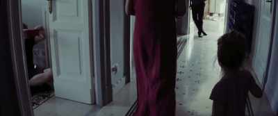 She has this big garden,
big things, - Tommaso