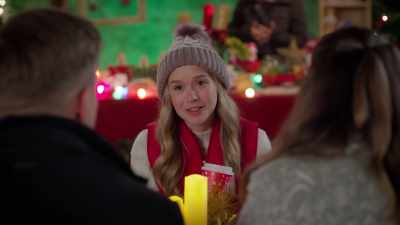 She has
this whole series planned, - Meet Me Under the Mistletoe