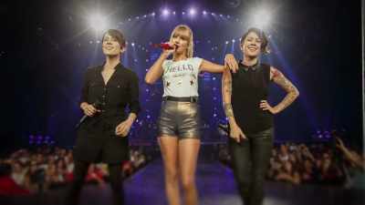 She hasn't always
done everything right, - Women Who Rock