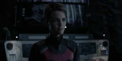 She is hell-bent on telling my dad - Batwoman
