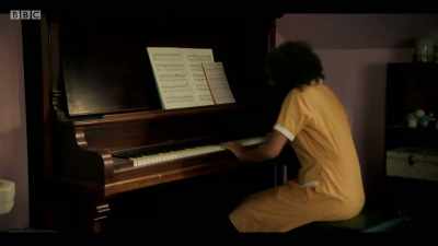 SHE HITS KEYS ANGRILY - Malory Towers