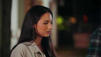 She just, like, likes you a lot. - Love in Fairhope