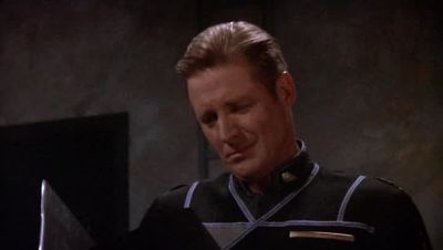 She just wanted out of there - Babylon 5: Thirdspace