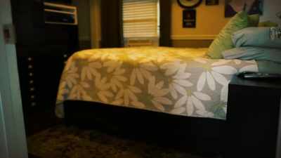 She kept the victims here,
lying on the floor - 35 Serial Killers the World Wants to Forget