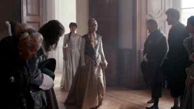 SHE KNOCKS - The Musketeers