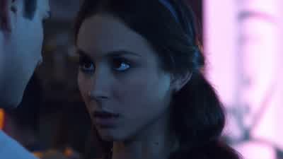 She knows about us. - Pretty Little Liars