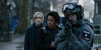 She knows.
She'll prove I'm telling the truth. - Bodyguard