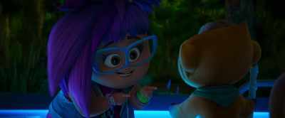 -She knows the lyrics.
-This means… - Vivo