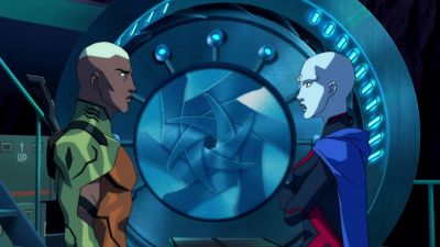 She is late. - Young Justice
