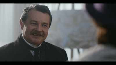 SHE LAUGHS
Imagine a woman - Agatha and the Truth of Murder