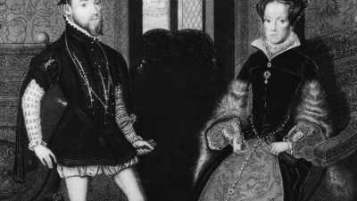 She learned from her
own succession to power - The Game of Crowns: The Tudors