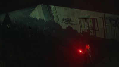She led the dead inside... - Fear the Walking Dead