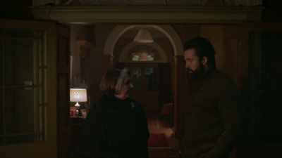 - She left her bag in the pub, - The Deceived