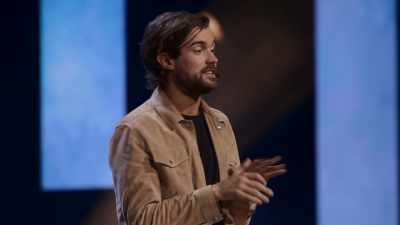 She was like, "Yes, so baby's due date
is gonna be sometime - Jack Whitehall: Settle Down