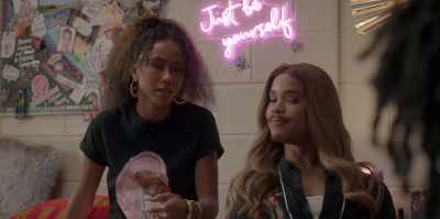 She literally tried to bribe me - All American: Homecoming