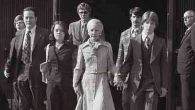 SHE LIVED FOR 20 MORE YEARS,
BUT SHE DIED THAT WEEK. - Children of the Snow
