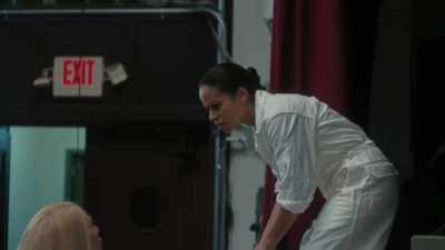 She looked at Alejandra Lopez - Fleishman Is in Trouble