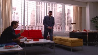 She looks so chubby in the pictures. - Mad Men
