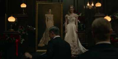 She looks even more beautiful. - Flowers in the Attic: The Origin