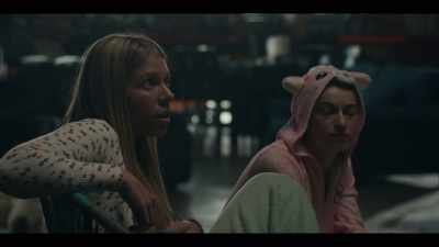 She lost her father, - Y: The Last Man
