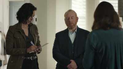 She and Luca have
an on off thing. - The Chelsea Detective