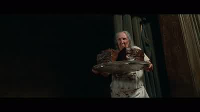 She made this cakejust for you. - Matilda