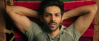 She made Titu do what
she wanted him to do. - Sonu Ke Titu Ki Sweety