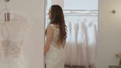 She makes people
feel comfortable, - Team Bride