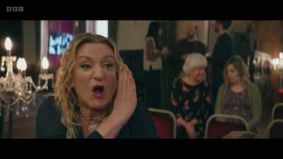 SHE MOUTHS - Am I Being Unreasonable?