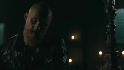 She must be alive. - Vikings