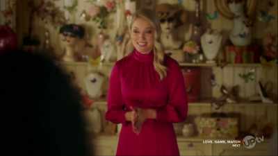 She needs someone to help
her find a range of outfits - Styled with Love