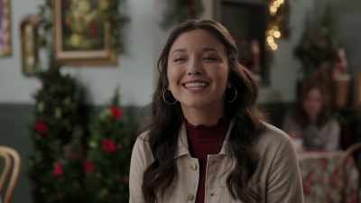 She never minded
that I came by, - Tails of Christmas