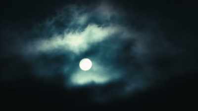 She now knows
the inexplicable can happen - Haunted Hospitals