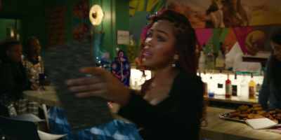 - She on one.
- I ain't been a ho since 2005. - Harlem