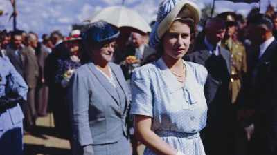She only takes her significance - Elizabeth Windsor