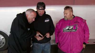 She picked up
right where she left off. - Street Outlaws No Prep Kings Team Attack