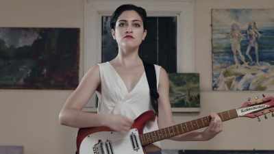 She was playing guitar,
strummin' really big and strong, - Madonna and the Breakfast Club