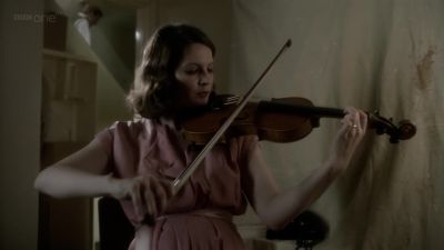 SHE PLAYS A SAD MELODY - Call the Midwife