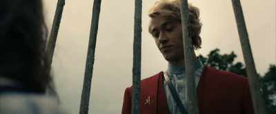 She is poison with perfect teeth - The Hunger Games: The Ballad of Songbirds & Snakes