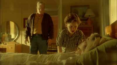 SHE PROMISED ME
SHE'D COME BACK FOR ME. - Wicked City