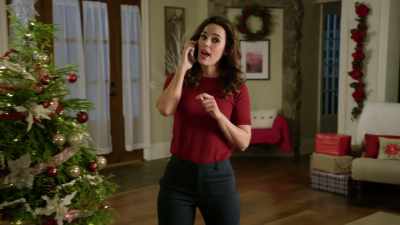 She ran it at the exact
same time as Andy's, - Random Acts of Christmas