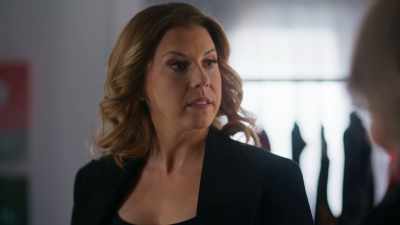 She reached out and
said she wanted to - The Jane Mysteries: Too Much to Lose