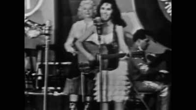 She really
kicked down the doors - Women Who Rock